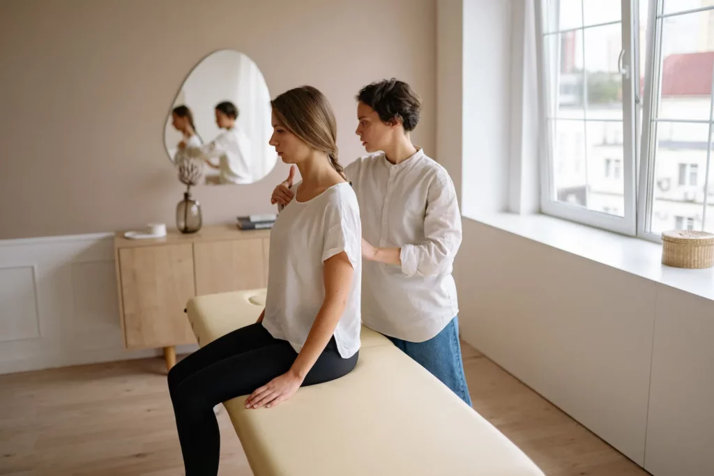 La pratique du Shiatsu localisée au dos